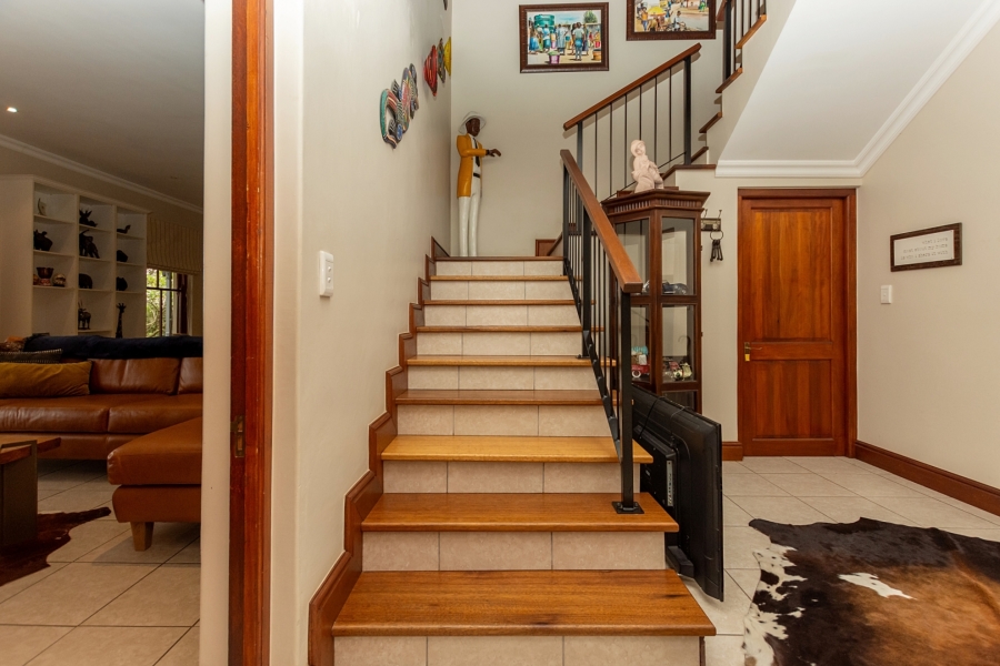 6 Bedroom Property for Sale in Riebeek Kasteel Western Cape